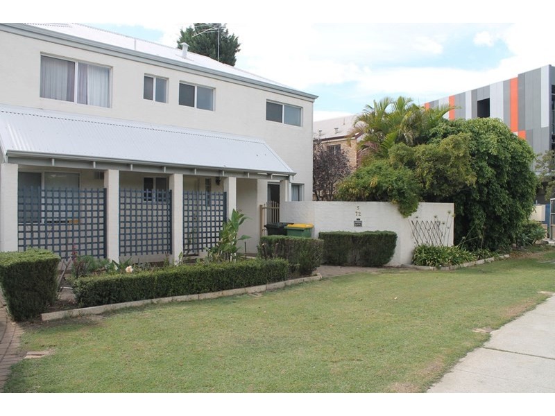 5/72 Macleod Road, Applecross WA 6153