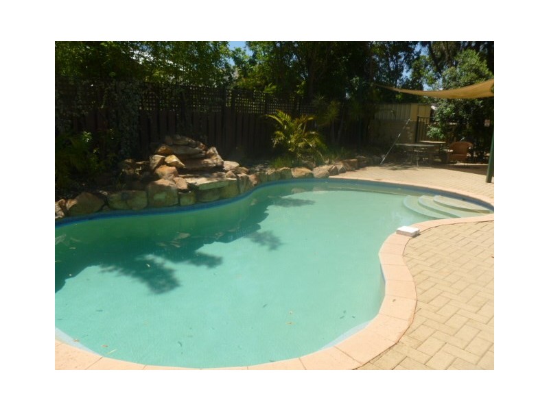 23W/24 Pearson Street, Churchlands WA 6018