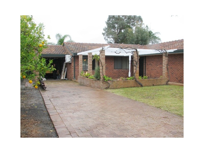 1 Empen Court, Leeming WA 6149