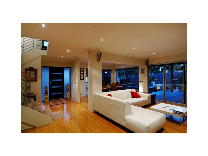 129 Woolwich Street, West Leederville WA 6007