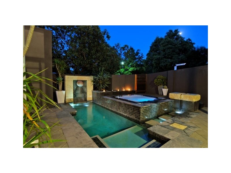 129 Woolwich Street, West Leederville WA 6007