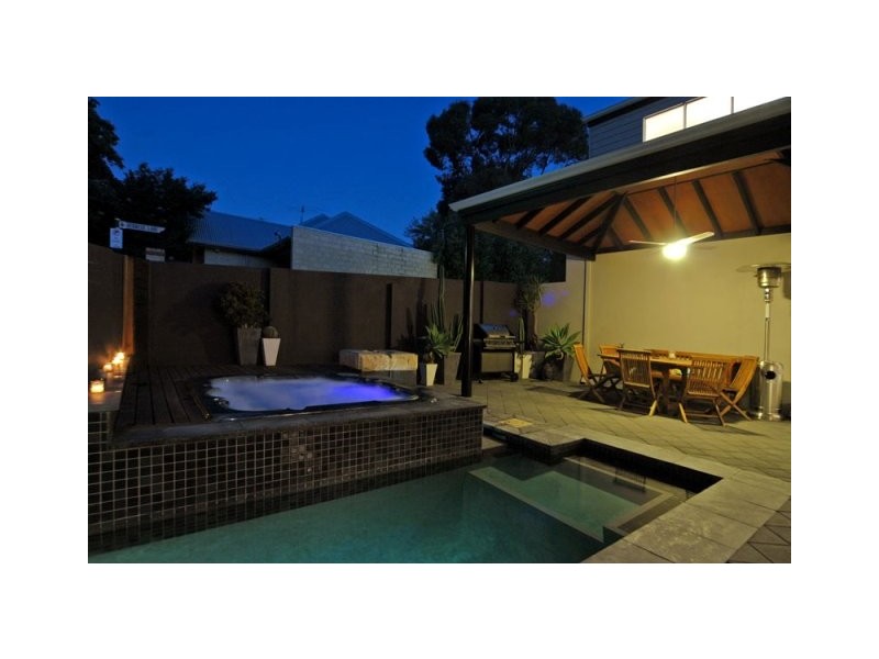 129 Woolwich Street, West Leederville WA 6007