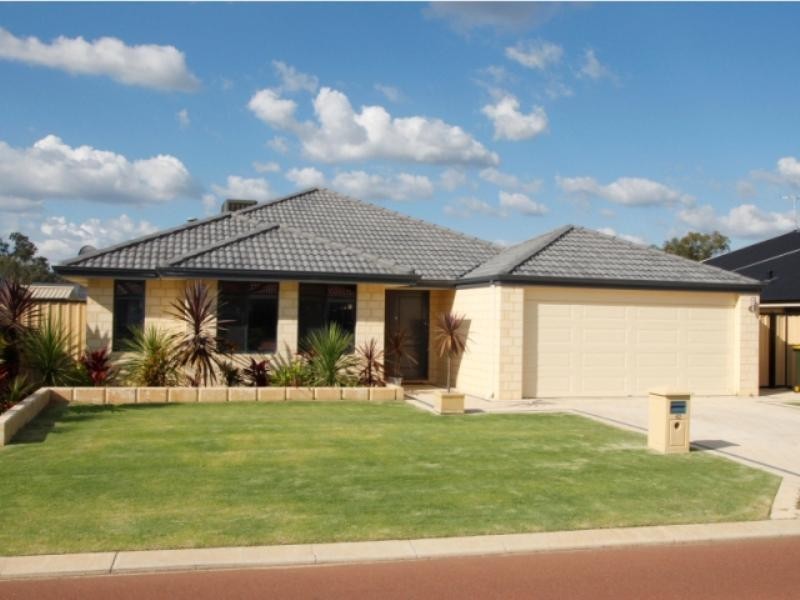 42 White Gum Drive, Jane Brook WA 6056