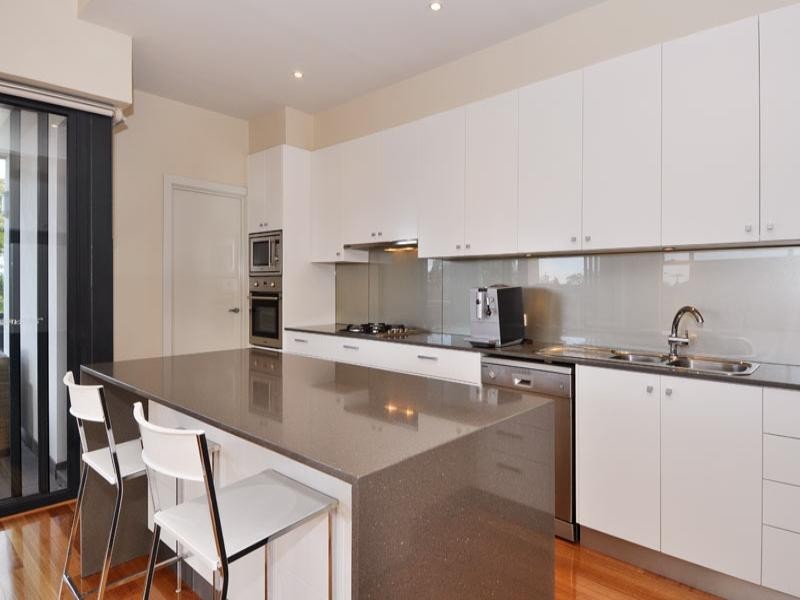 21b Tuart Street, Yokine WA 6060