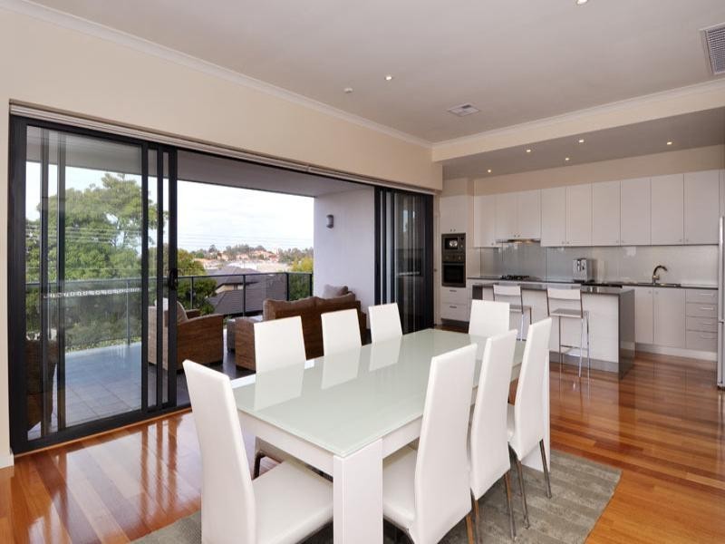 21b Tuart Street, Yokine WA 6060