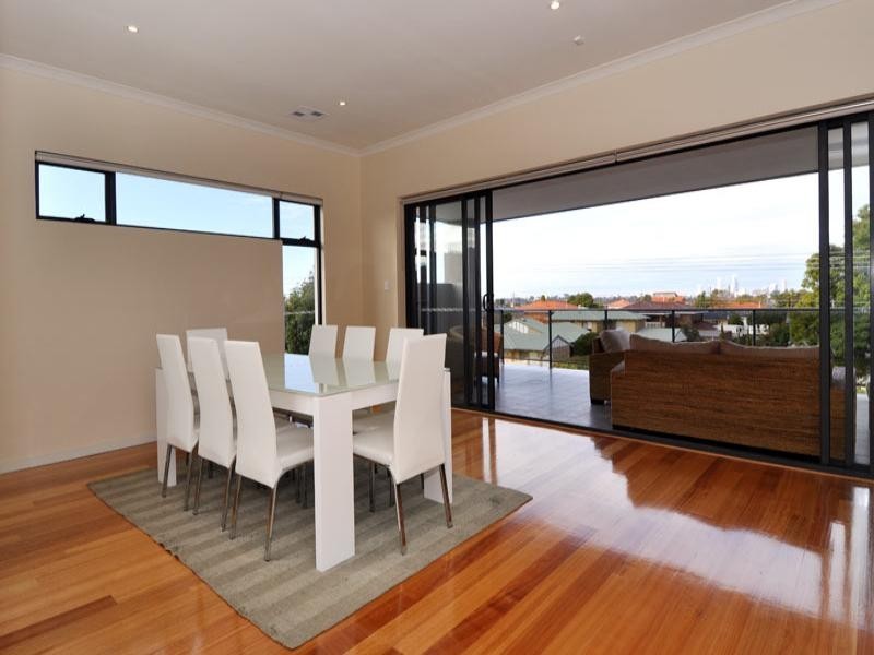 21b Tuart Street, Yokine WA 6060