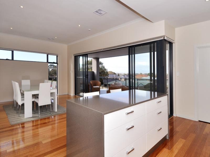 21b Tuart Street, Yokine WA 6060