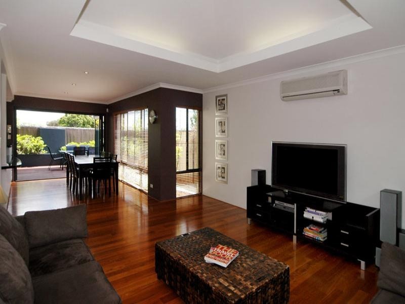 102 Birkdale Street, Floreat WA 6014