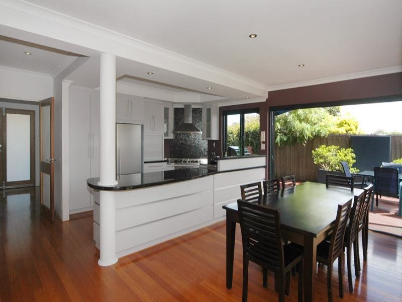 102 Birkdale Street, Floreat WA 6014