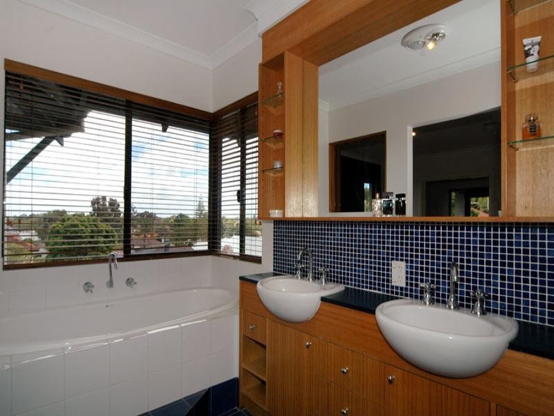 102 Birkdale Street, Floreat WA 6014