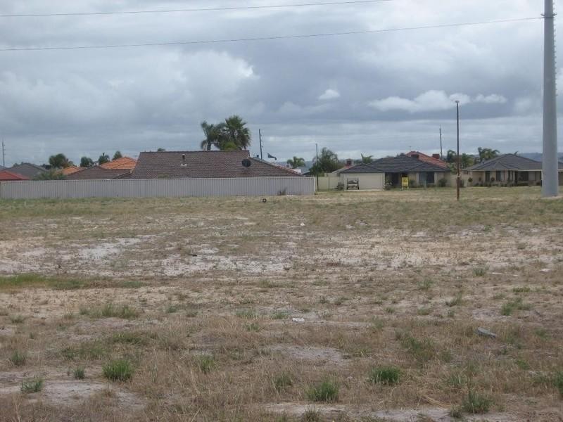 39 Totara Avenue, Canning Vale WA 6155