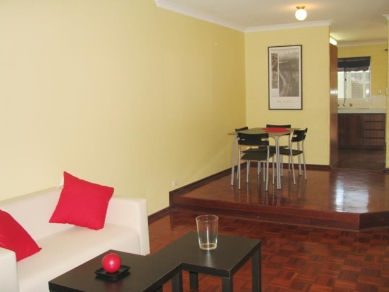 7/98 Moulden Avenue, Yokine WA 6060