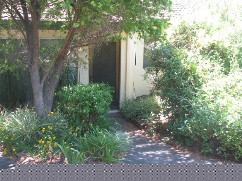 7/98 Moulden Avenue, Yokine WA 6060