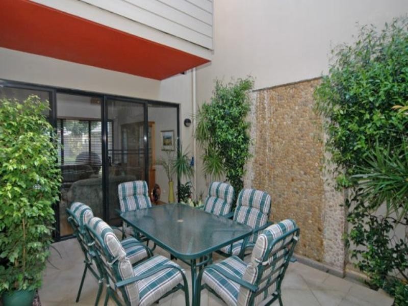 68 Coral Tree Avenue, Subiaco WA 6008