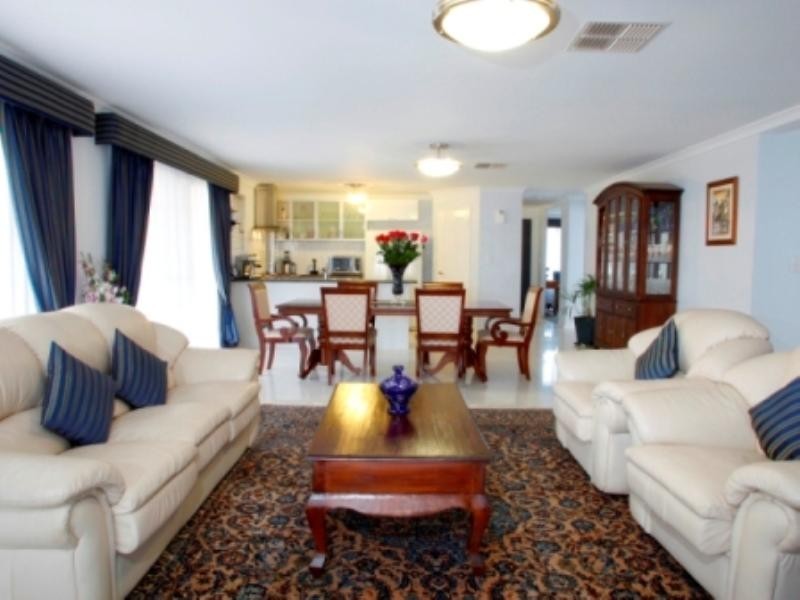 42 White Gum Drive, Jane Brook WA 6056