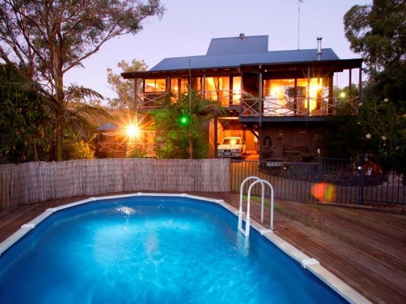 26 Sherborne Road, Gooseberry Hill WA 6076