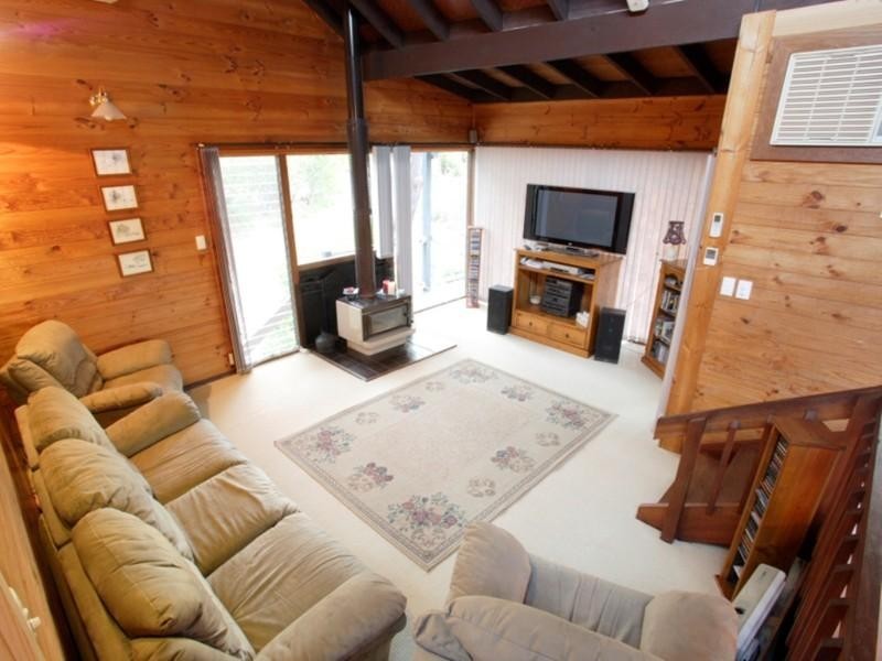 26 Sherborne Road, Gooseberry Hill WA 6076