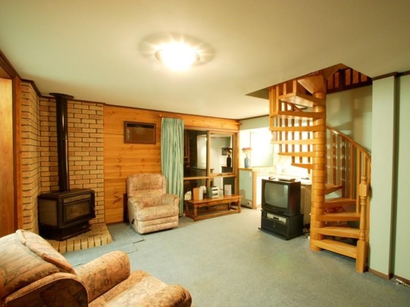 26 Sherborne Road, Gooseberry Hill WA 6076