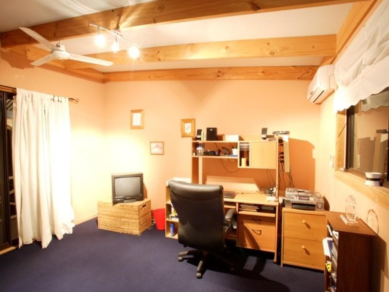 26 Sherborne Road, Gooseberry Hill WA 6076