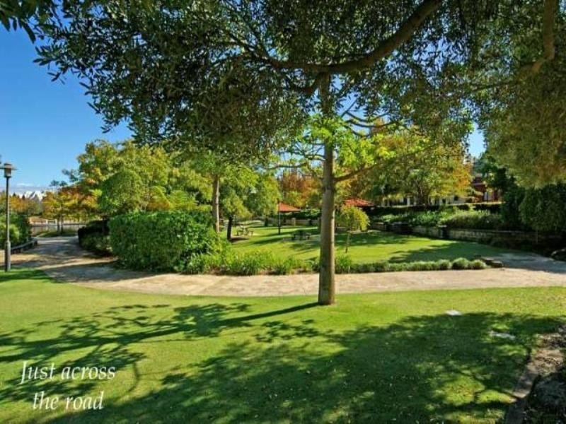 12 Old Jacaranda Way, Subiaco WA 6008