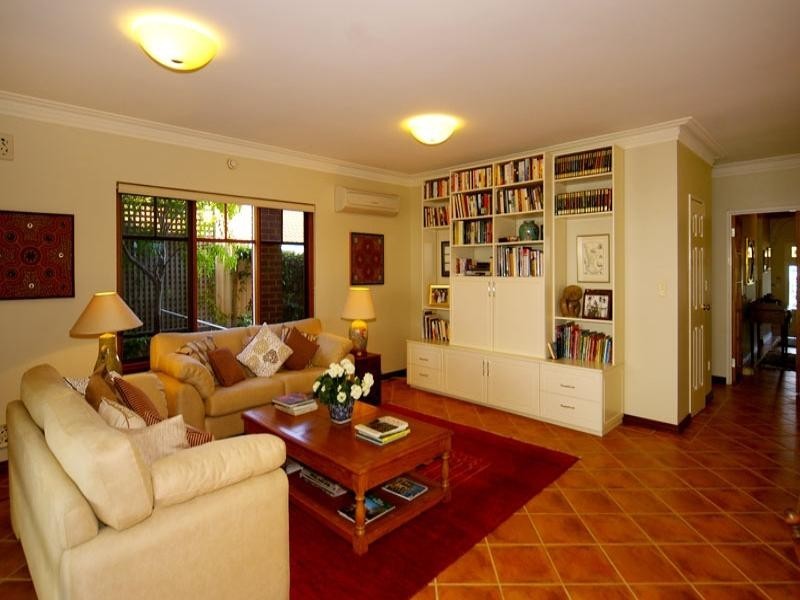 10 Kavanagh Street, West Leederville WA 6007