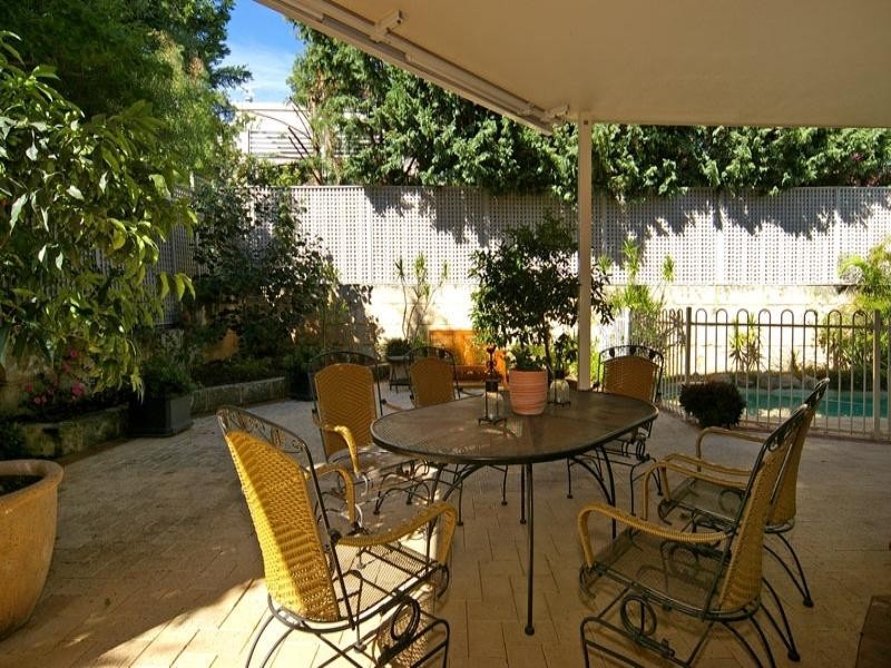 10 Kavanagh Street, West Leederville WA 6007