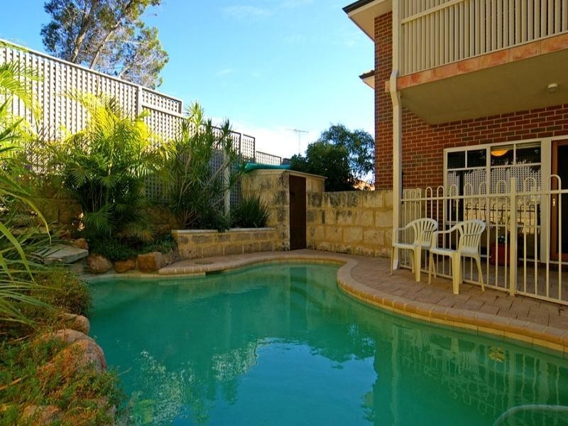 10 Kavanagh Street, West Leederville WA 6007