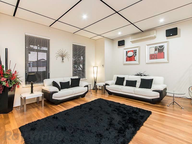 71 Salvado Road, Subiaco WA 6008