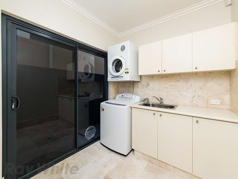 71 Salvado Road, Subiaco WA 6008