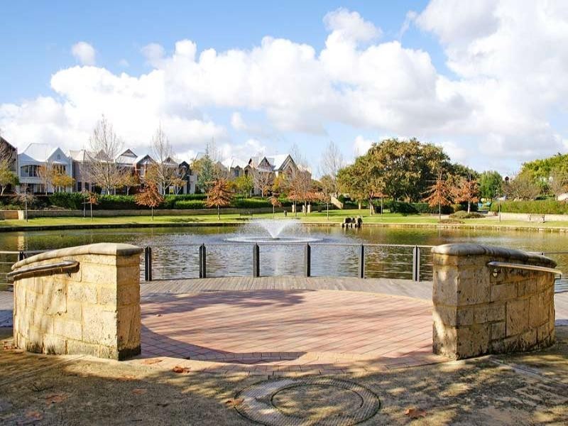 6 Old Jacaranda Way, Subiaco WA 6008