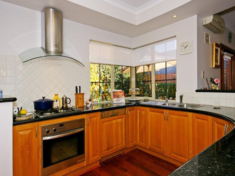 19 Tallow Tree Crescent, Subiaco WA 6008