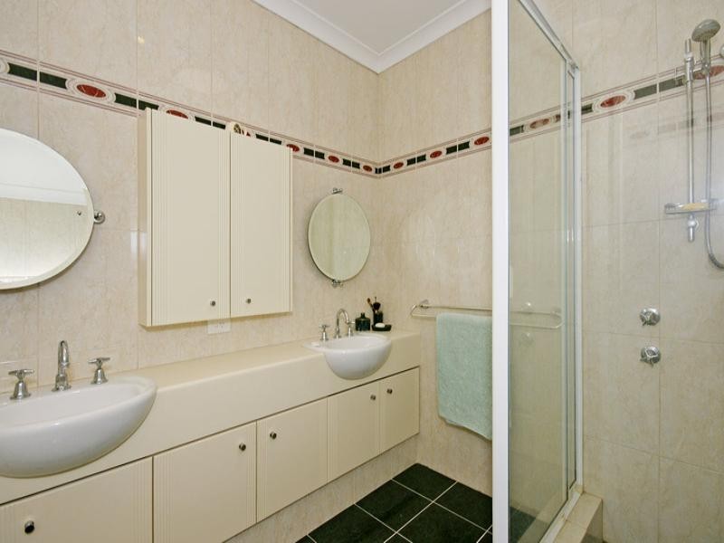 19 Tallow Tree Crescent, Subiaco WA 6008