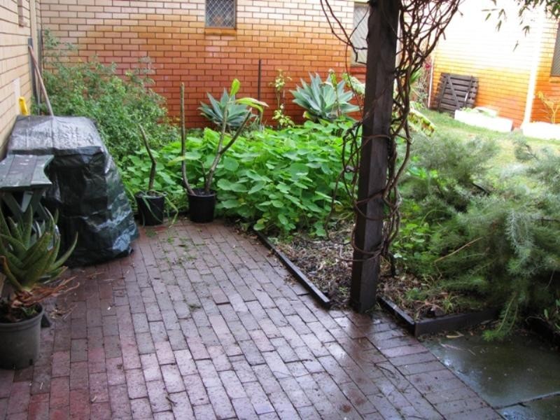 26/50 Pollard Street, Glendalough WA 6016