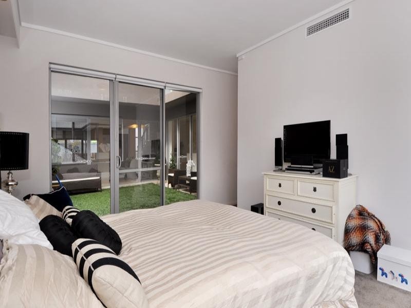 32 Price Street, Subiaco WA 6008