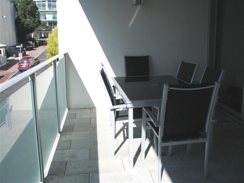 9b Lawrence Avenue, West Perth WA 6005