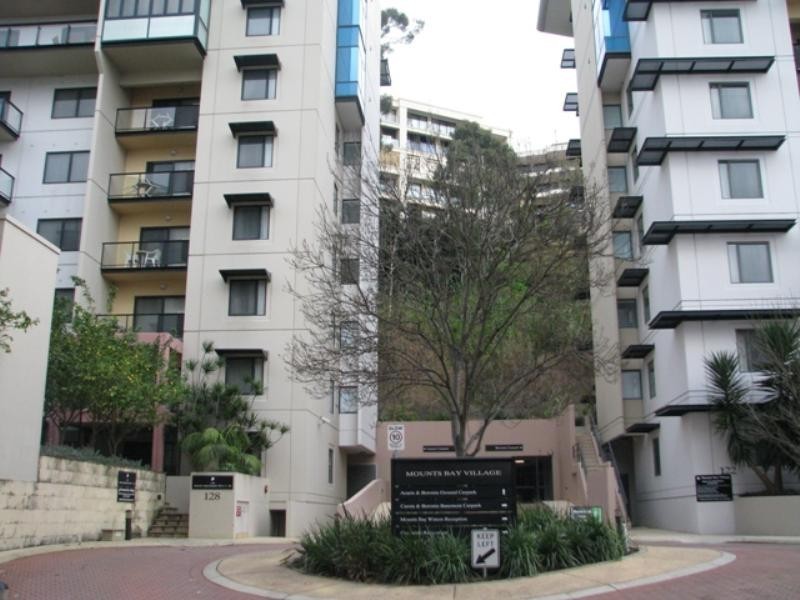 42/128 Mounts Bay Road, Perth WA 6000