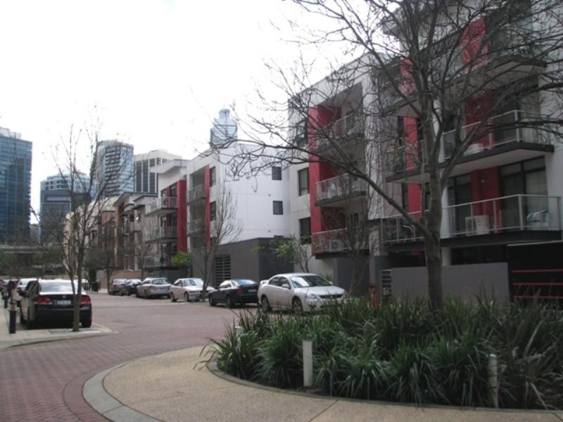 42/128 Mounts Bay Road, Perth WA 6000