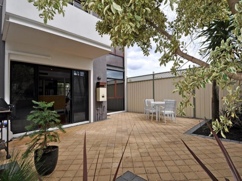 122B Salvado Road, Wembley WA 6014