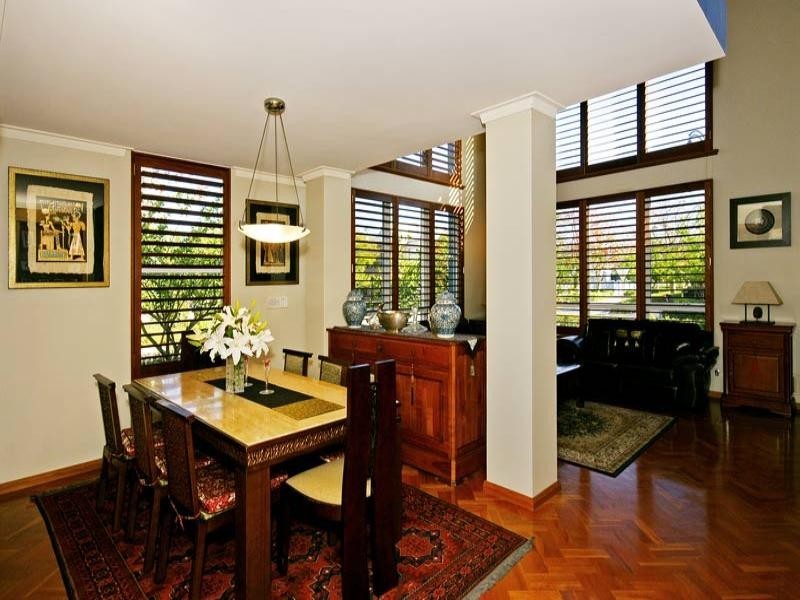 6 Old Jacaranda Way, Subiaco WA 6008