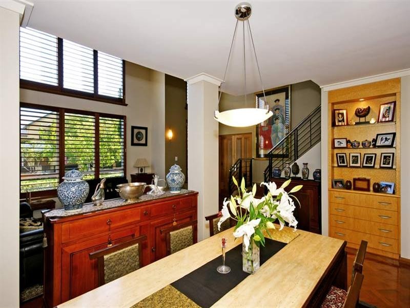 6 Old Jacaranda Way, Subiaco WA 6008