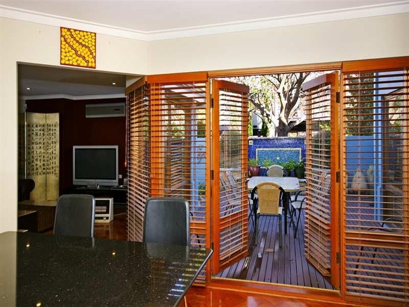 6 Old Jacaranda Way, Subiaco WA 6008