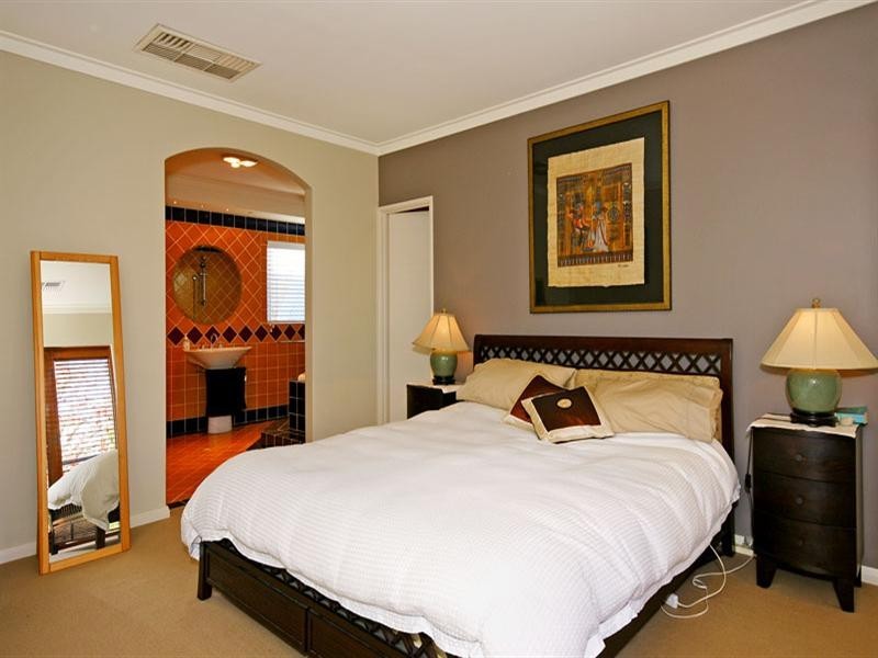 6 Old Jacaranda Way, Subiaco WA 6008