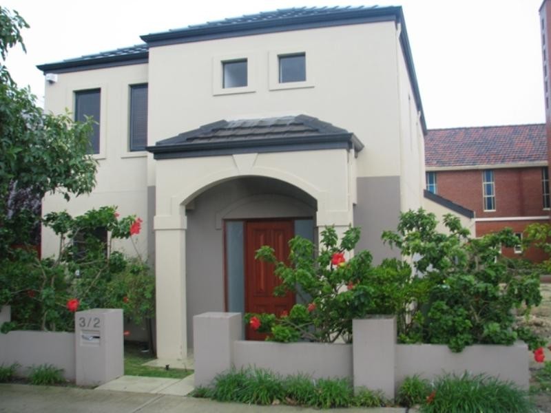 3/2 Marlow Street, Wembley WA 6014