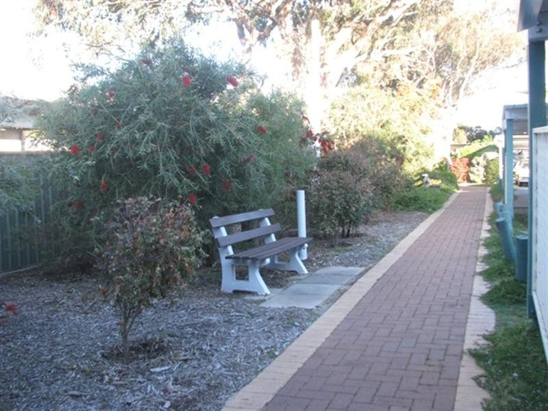 C11/25 Herdsman Parade, Wembley WA 6014