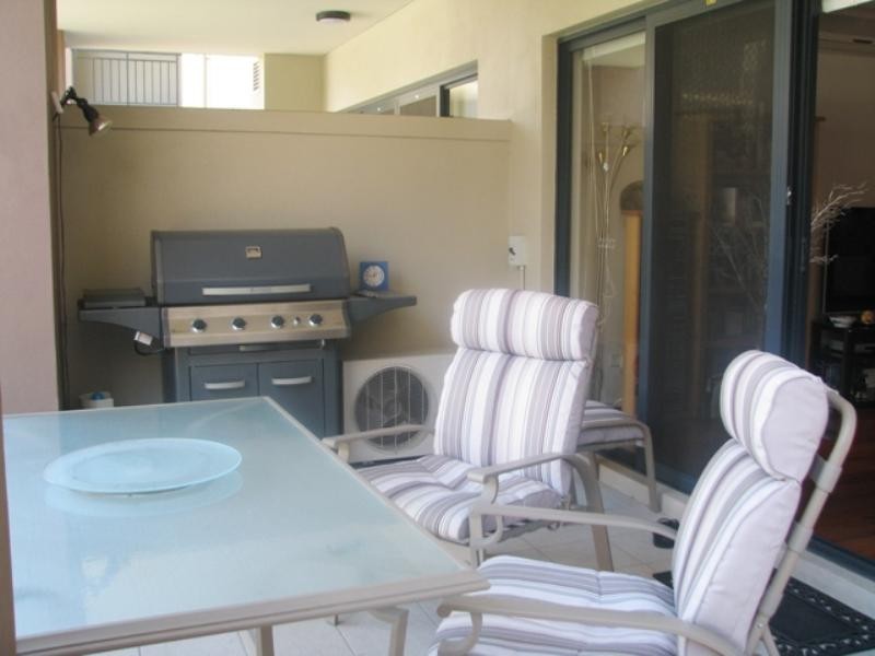 13/1 Roydhouse Street, Subiaco WA 6008