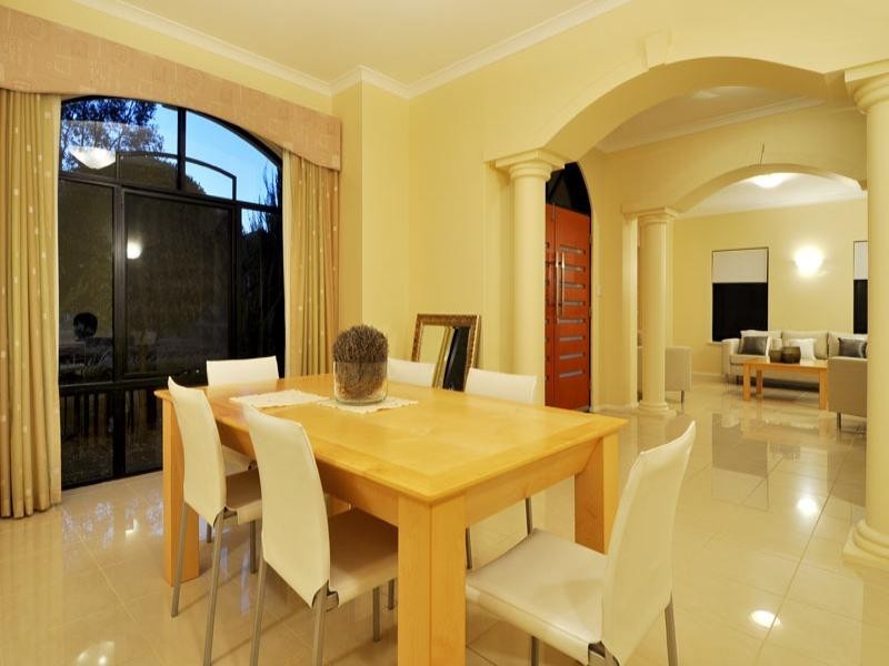 73 Taittinger Grove, The Vines WA 6069