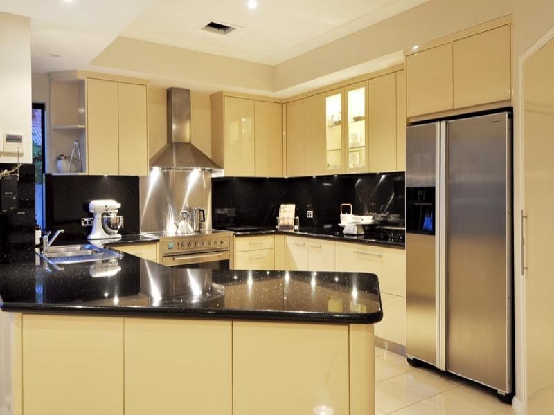 73 Taittinger Grove, The Vines WA 6069