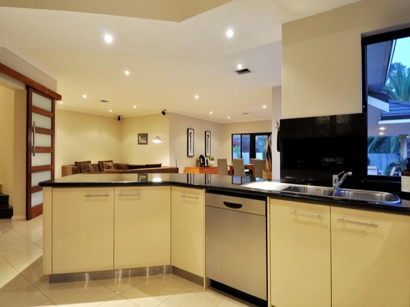 73 Taittinger Grove, The Vines WA 6069