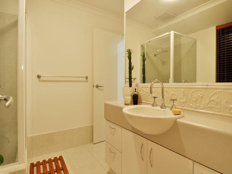73 Taittinger Grove, The Vines WA 6069
