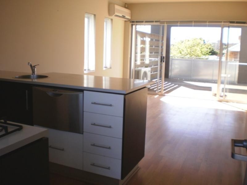 12/159 Labouchere Road, Como WA 6152